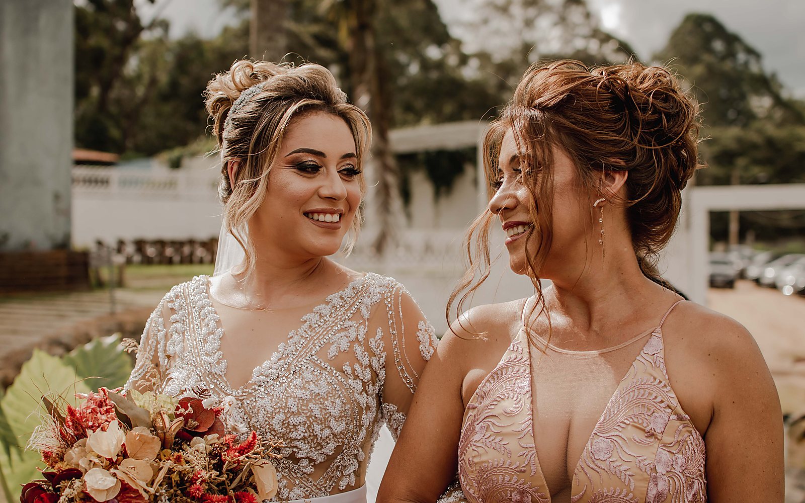 Família e convidados em casamento no Espaço Margô Guarulhos